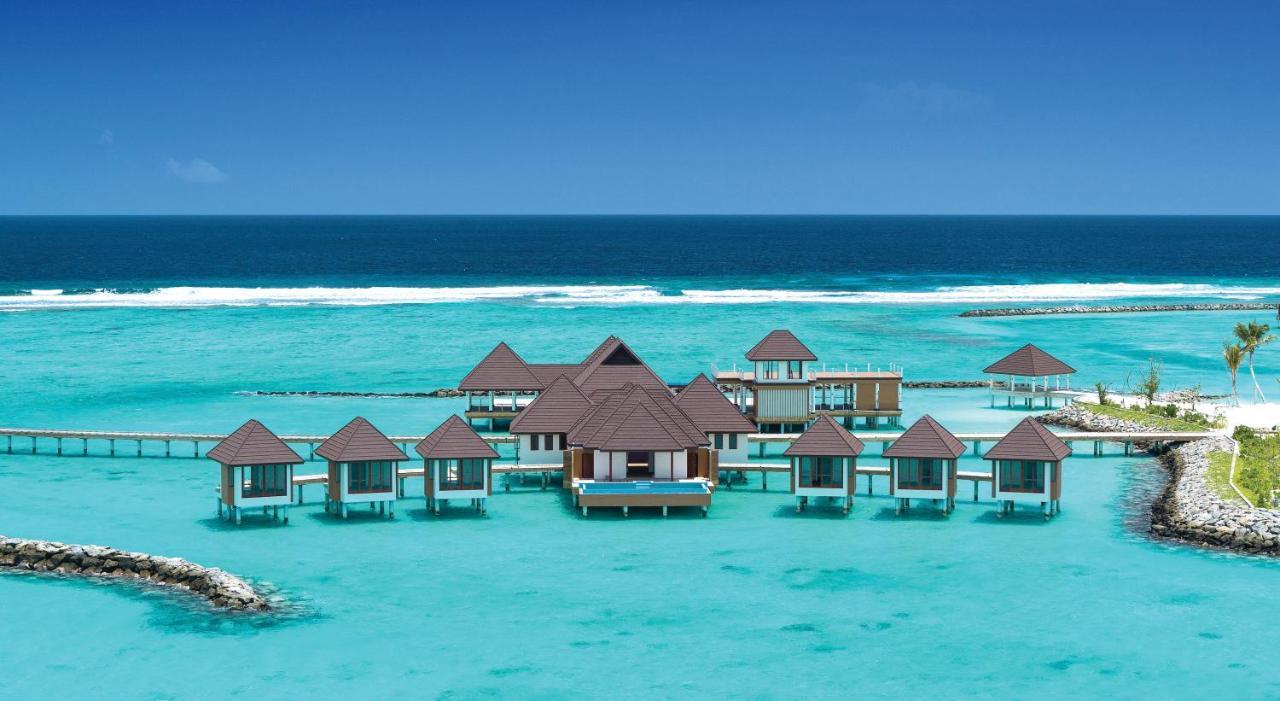 Varu By Atmosphere Resort